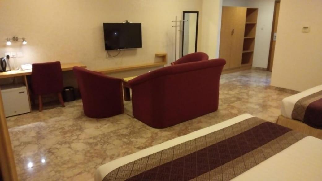Al Reef Hotel Mascate Extérieur photo