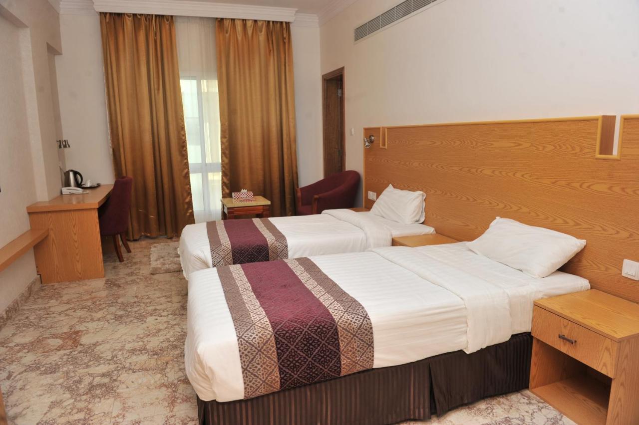 Al Reef Hotel Mascate Extérieur photo