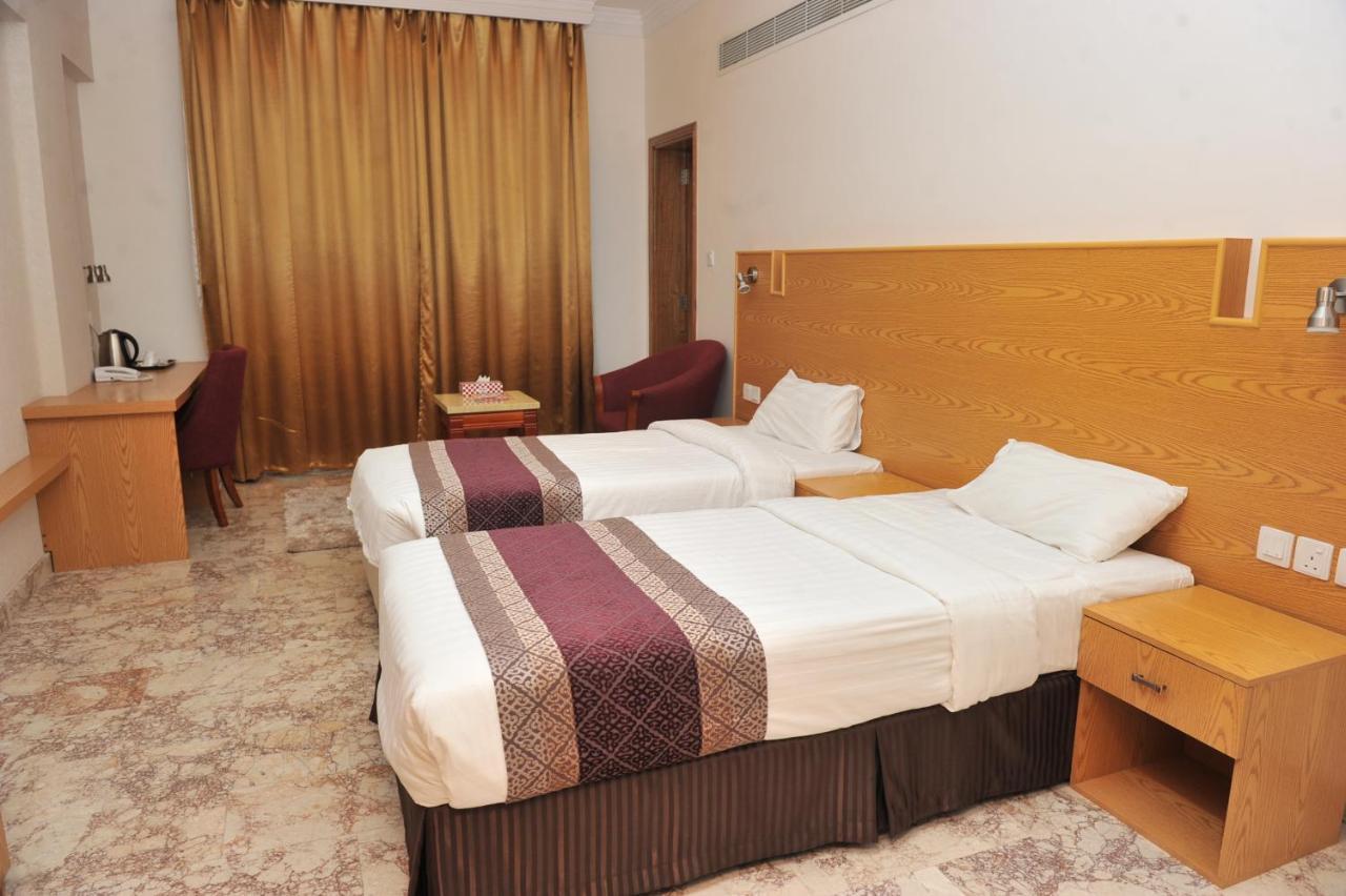 Al Reef Hotel Mascate Extérieur photo