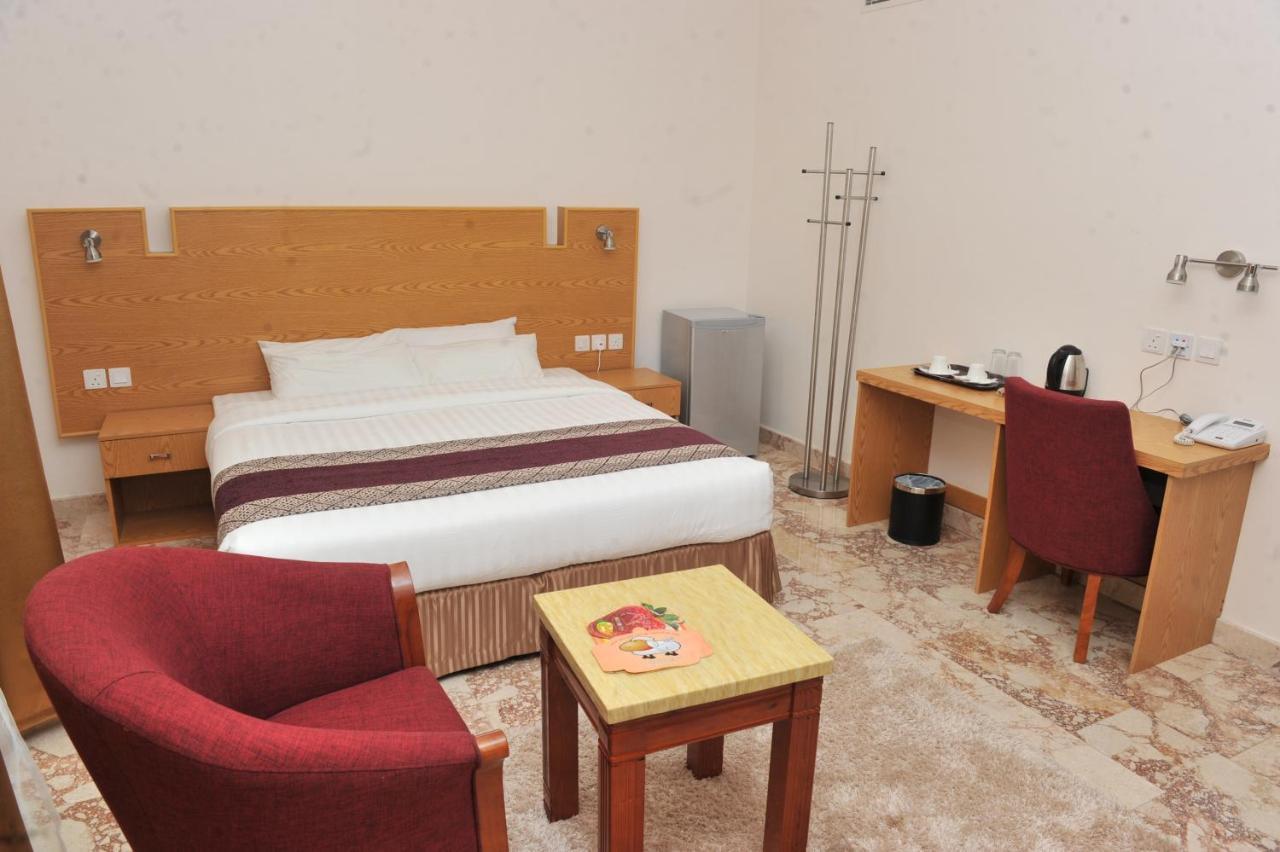 Al Reef Hotel Mascate Extérieur photo