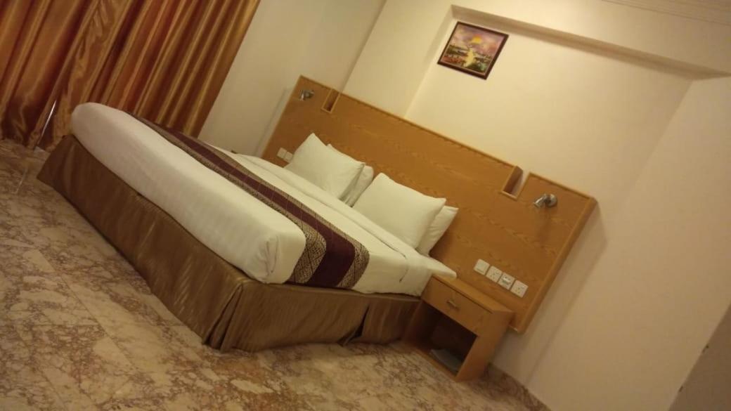 Al Reef Hotel Mascate Extérieur photo