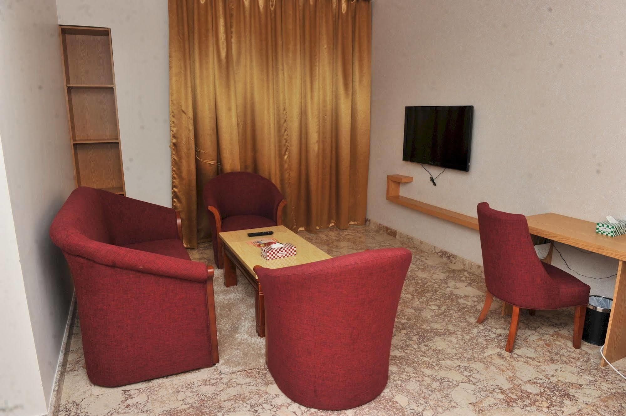 Al Reef Hotel Mascate Extérieur photo
